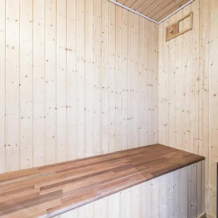 Holiday Henne Li Ferienhaus